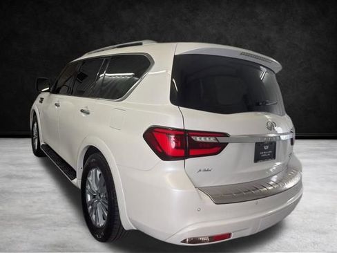 Used 2019 INFINITI QX80 Luxe w/ All-Season Package image 9