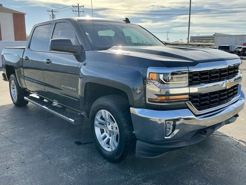Used 2018 Chevrolet Silverado 1500 LT w/ All Star Edition image 6