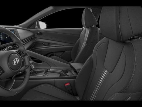New 2026 Hyundai Elantra Sport FWD image 18