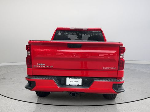 New 2026 Chevrolet Silverado 1500 Custom RWD image 6