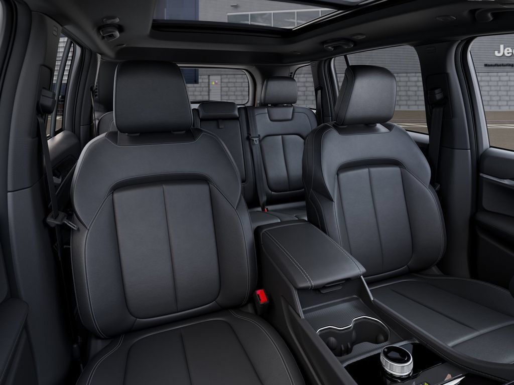 New 2026 Jeep Grand Cherokee Limited w/ Limited Altitude Package RWD image 16