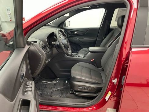 Certified 2023 Chevrolet Equinox RS image 8