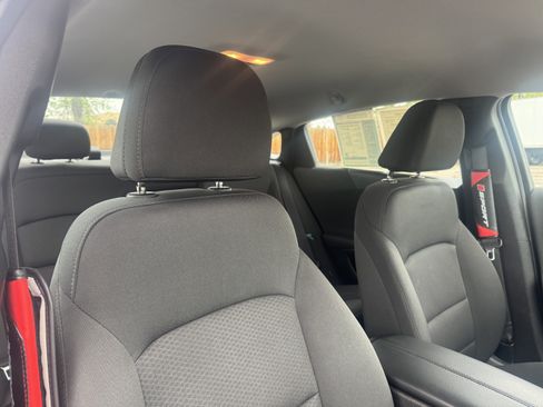 Used 2018 Chevrolet Malibu LT FWD image 20
