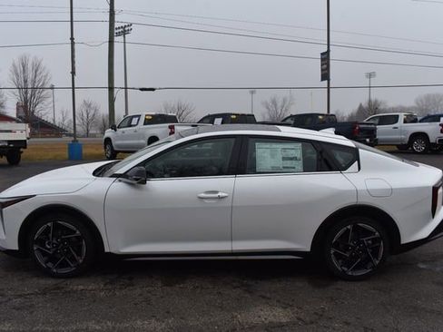 New 2026 Kia K4 GT-Line image 7