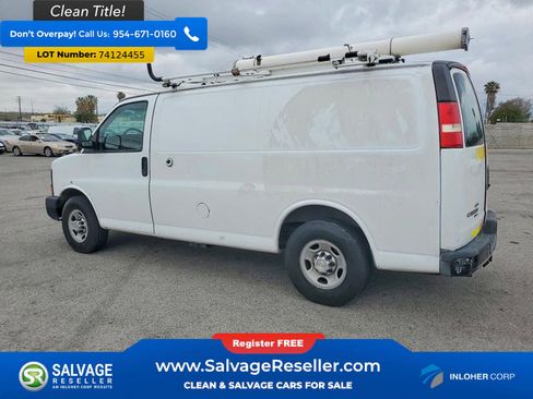 Used 2013 Chevrolet Express 2500 w/ Cold Climate Package RWD image 3
