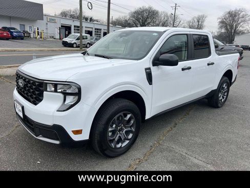 New 2026 Ford Maverick XLT image 3