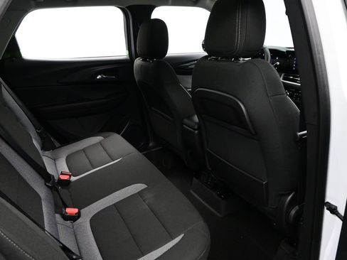 New 2026 Chevrolet TrailBlazer LT w/ Convenience Package FWD image 13