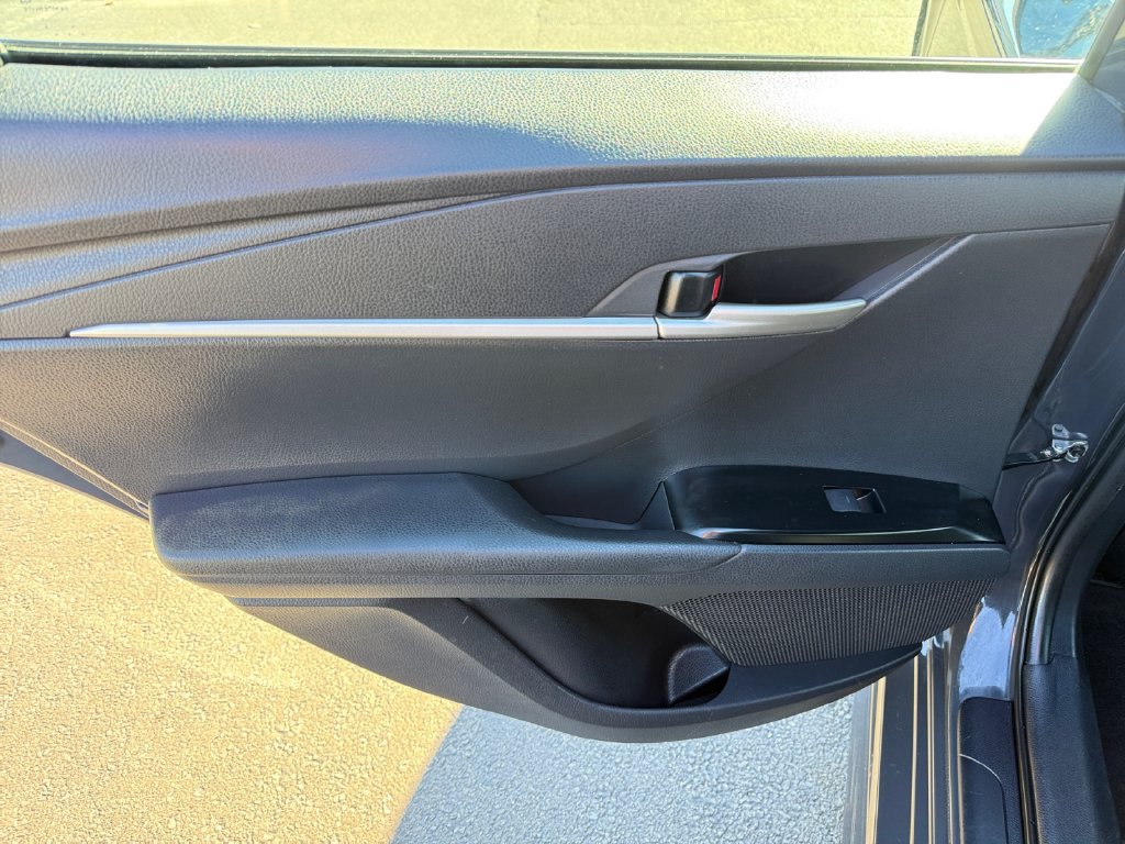 Certified 2025 Toyota Camry SE FWD image 24