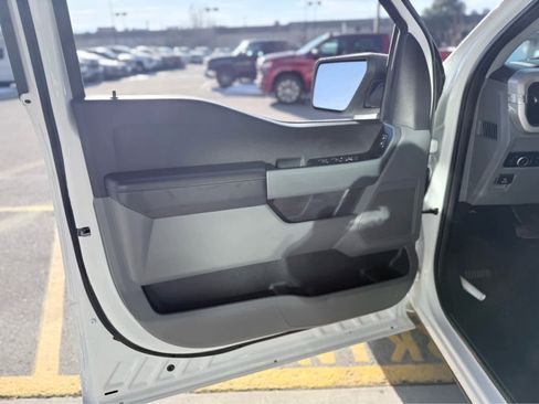 Used 2023 Ford F150 XLT image 18