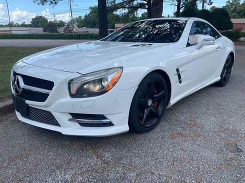 Used 2015 Mercedes-Benz SL 400 image 4