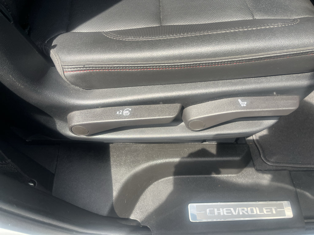 Used 2022 Chevrolet Tahoe RST w/ Sport Performance Package AWD/4WD image 34
