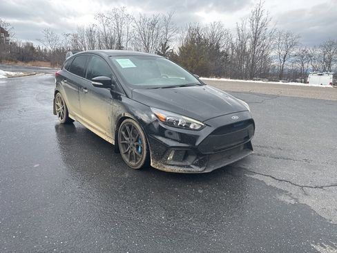 Used 2017 Ford Focus RS image 1