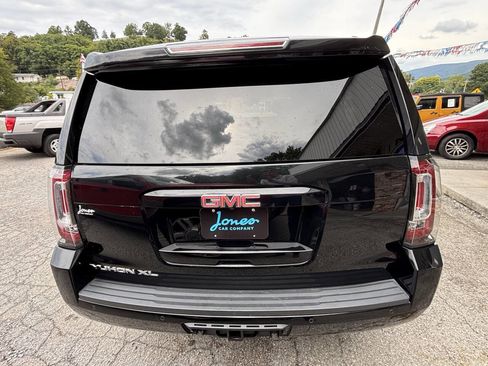Used 2016 GMC Yukon XL SLT image 7