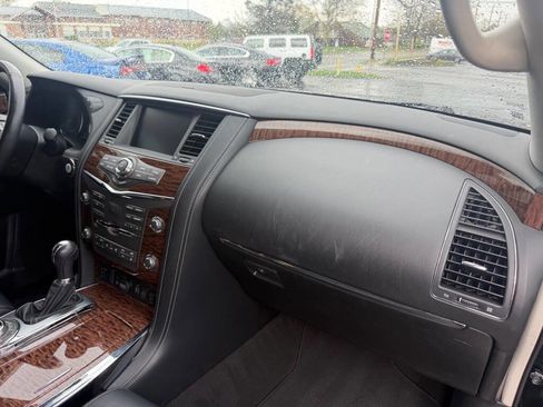 Used 2018 Nissan Armada SL w/ Premium Package image 12