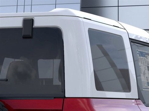 New 2025 Ford Bronco Heritage Edition image 25