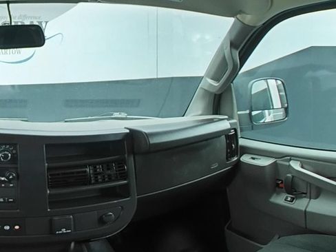 Used 2024 Chevrolet Express 2500 w/ Driver Convenience Package RWD image 18