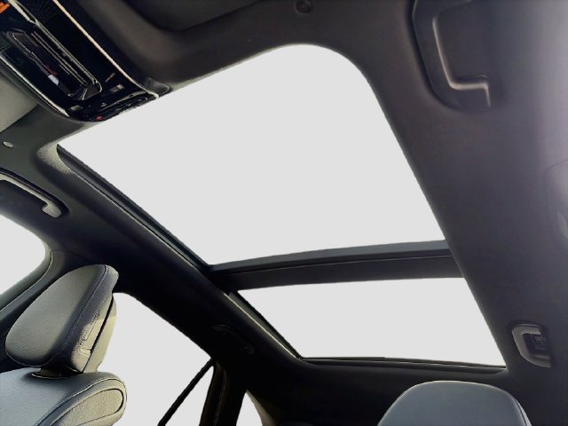 Certified 2026 Mercedes-Benz GLC 300 4MATIC image 21