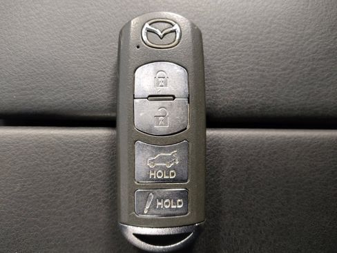 Used 2019 MAZDA CX-9 Touring image 32