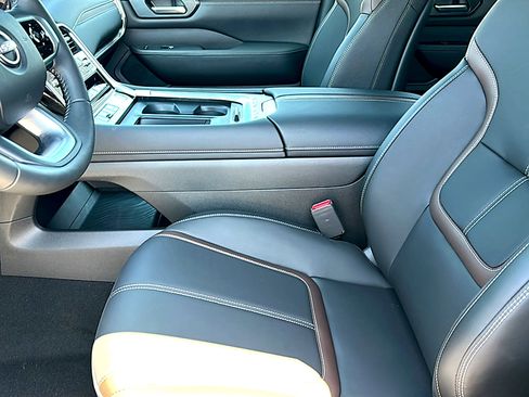 New 2026 Nissan Armada SL AWD/4WD image 10