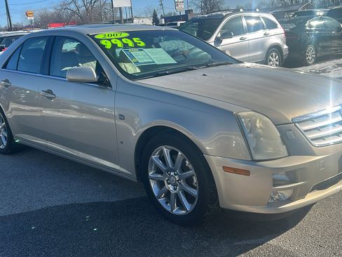 Used 2007 Cadillac STS V8 w/ Preferred Equipment Group image 4