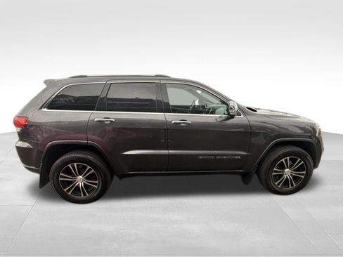 Used 2017 Jeep Grand Cherokee Limited AWD/4WD image 7