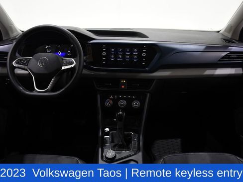Used 2023 Volkswagen Taos SE image 7