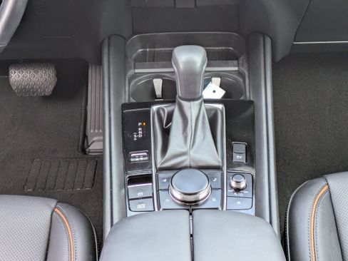 Used 2025 MAZDA CX-50 AWD 2.5 Hybrid w/ Premium Pkg image 19