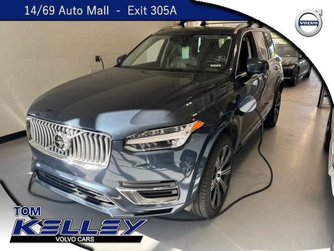 Used 2021 Volvo XC90 T8 Inscription w/ Advanced Package AWD/4WD image 1