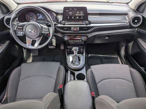 Used 2019 Kia Forte S image 16