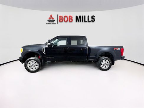 Used 2017 Ford F350 Lariat w/ Lariat Value Package image 4