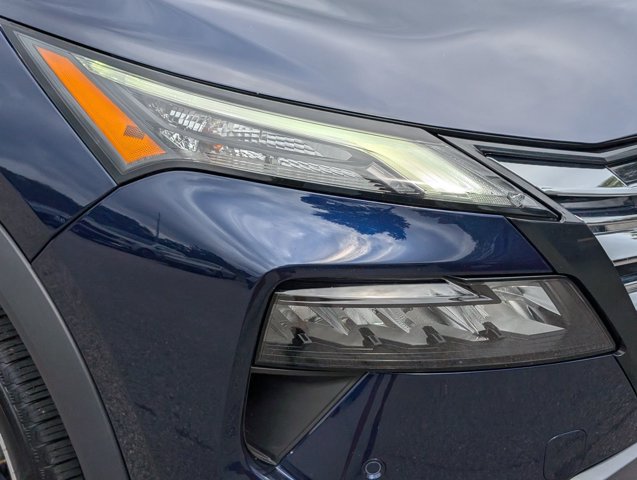 Used 2026 Nissan Rogue SL FWD image 5