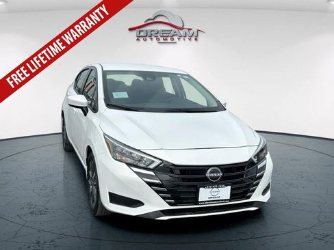 New 2025 Nissan Versa SV w/ Trunk Package FWD image 1