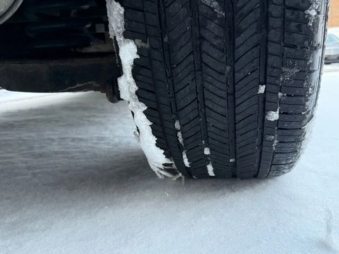 Used 2017 Ford Explorer Sport w/ Equipment Group 401A AWD/4WD image 53