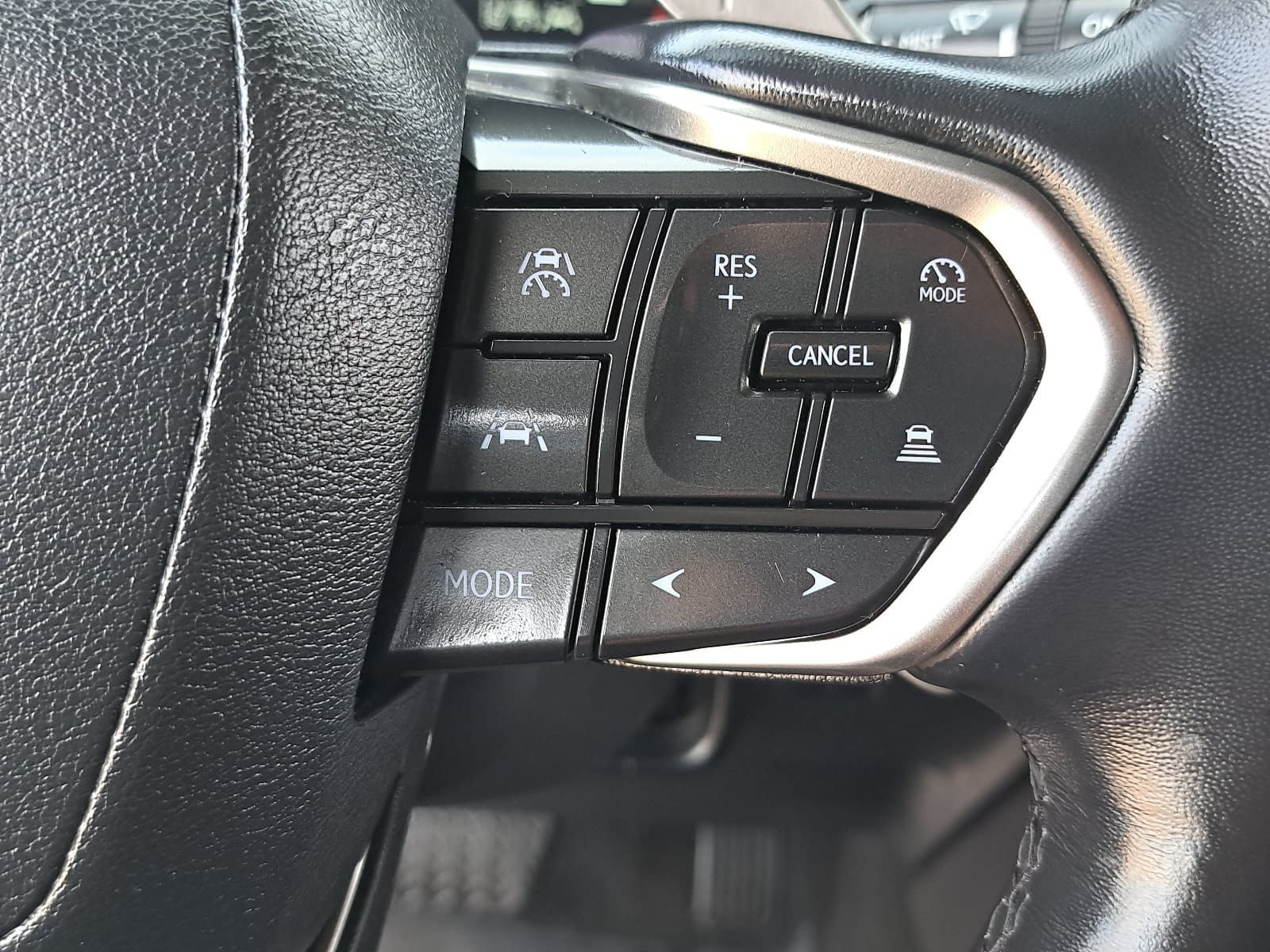 Used 2024 Lexus GX 550 w/ Cold Area Package AWD/4WD image 20