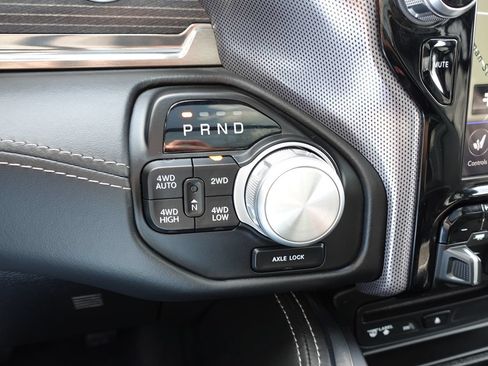 Used 2019 RAM 1500 Limited AWD/4WD image 58