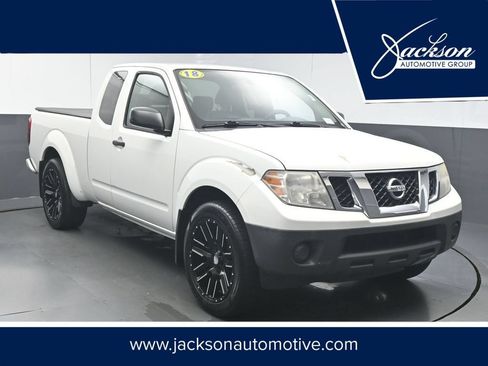 Used 2018 Nissan Frontier S RWD image 1