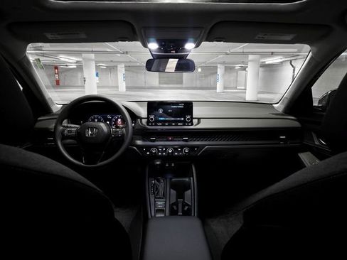 New 2025 Honda Accord SE image 24