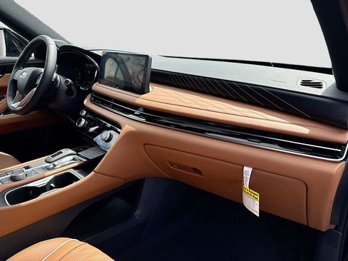 New 2026 INFINITI QX60 Autograph w/ Dark Cargo Package image 32