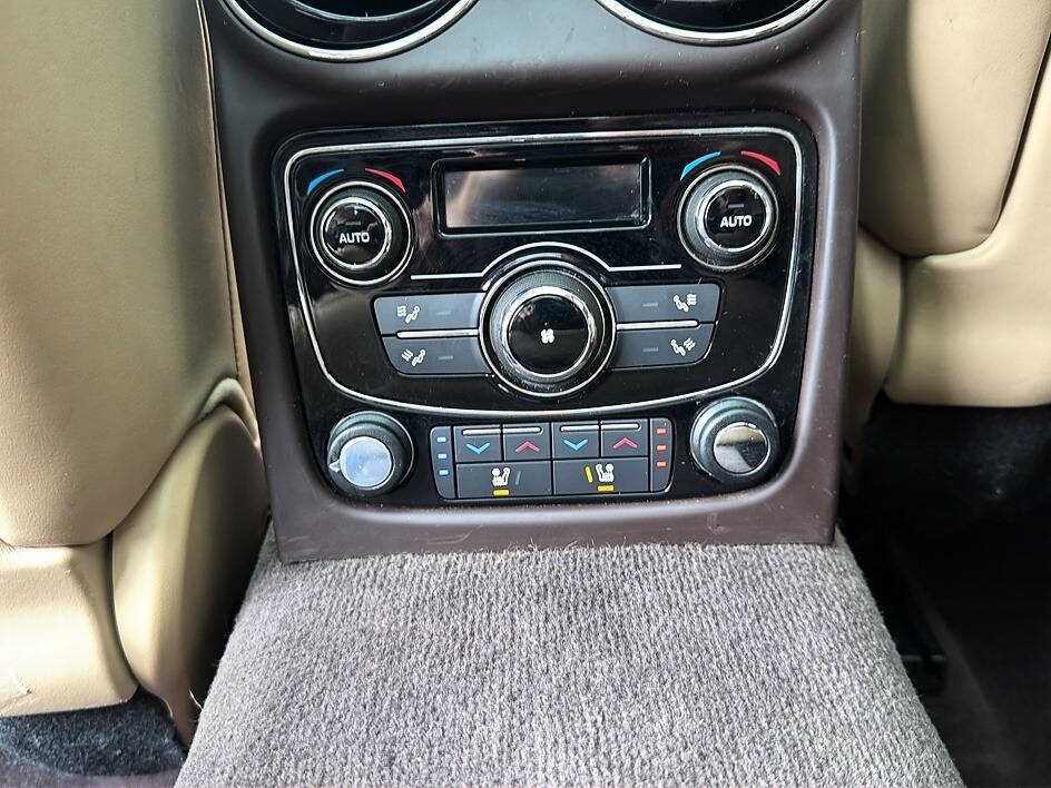 Used 2019 Jaguar XJ L Portfolio AWD/4WD image 20