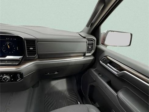 Used 2025 Chevrolet Silverado 1500 LT image 24