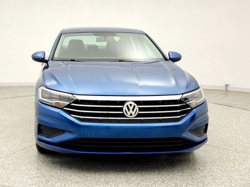 Used 2021 Volkswagen Jetta S w/ Driver Assistance Package FWD image 2