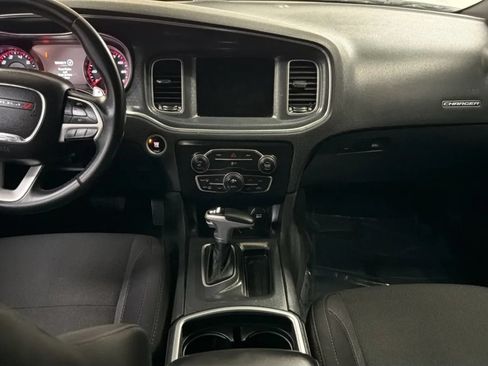 Used 2016 Dodge Charger SXT w/ Rallye Group RWD image 17