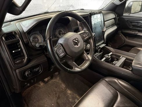 Used 2022 RAM 1500 Limited w/ Body-Colour Bumper Group image 8