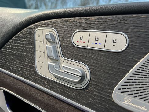 Used 2023 Mercedes-Benz GLS 450 GLS 450 image 36