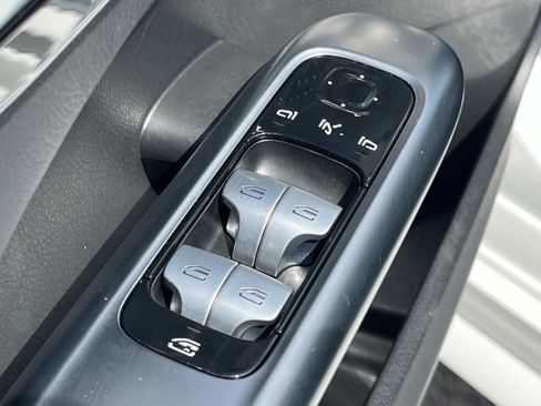 Used 2024 Mercedes-Benz C 300 Sedan w/ AMG Line w/ Night Package image 17