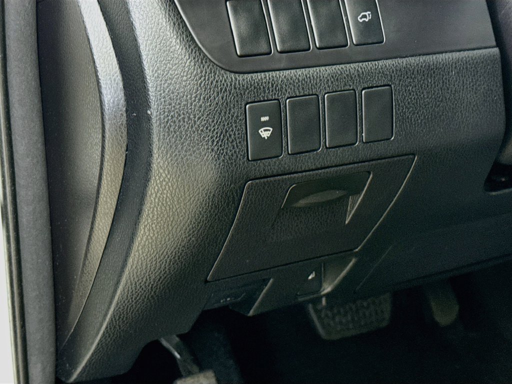 Used 2015 Toyota Highlander Plus AWD/4WD image 11