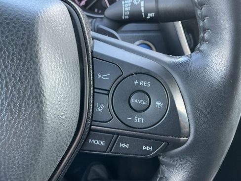 Used 2022 Toyota Camry XSE image 14