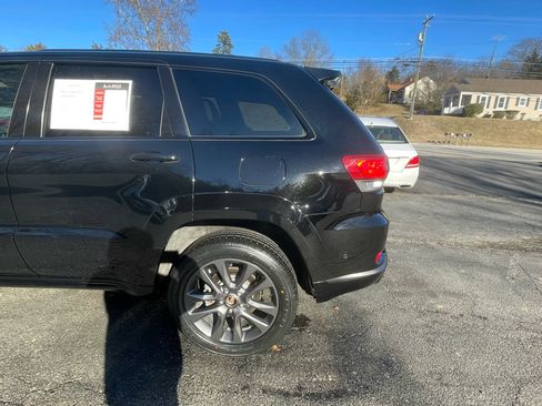 Used 2018 Jeep Grand Cherokee High Altitude image 5