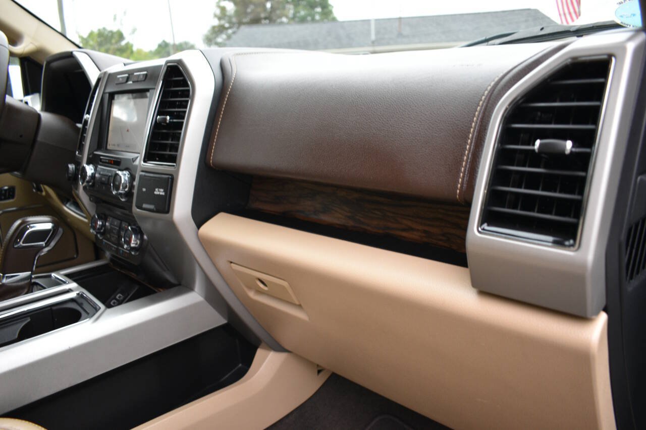 Used 2018 Ford F150 Lariat AWD/4WD image 22