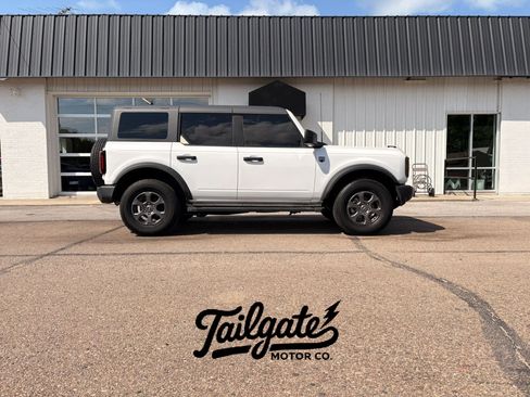 Used 2024 Ford Bronco Big Bend AWD/4WD image 1